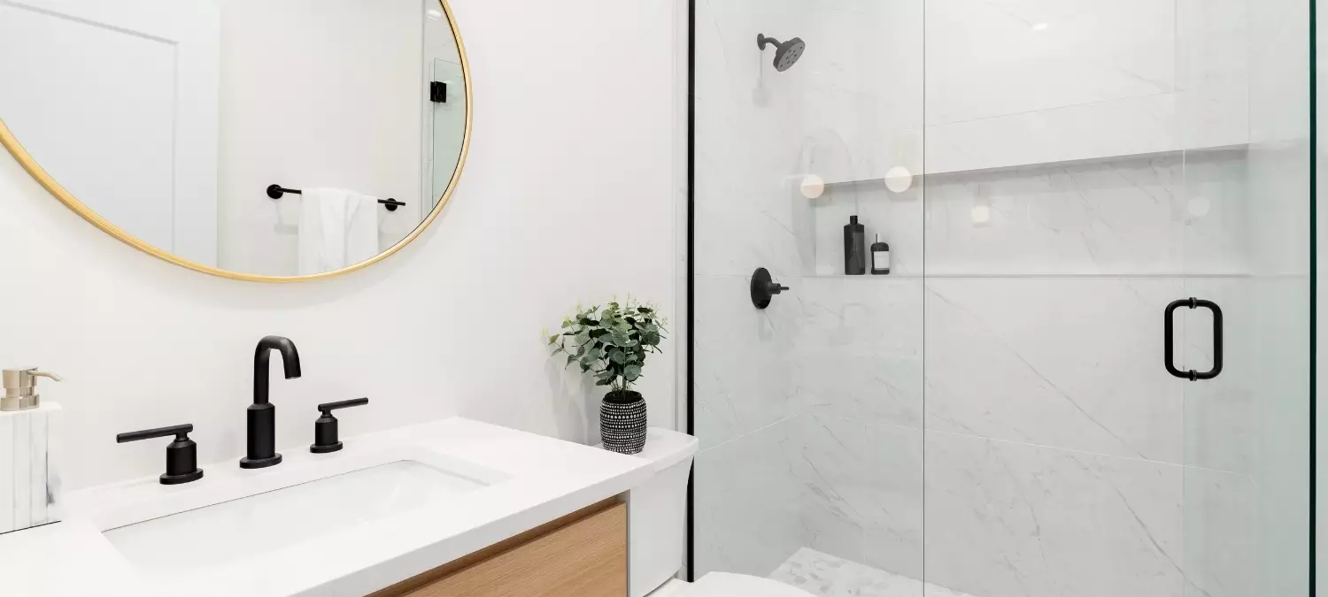 A photo of a modern style bathroom.