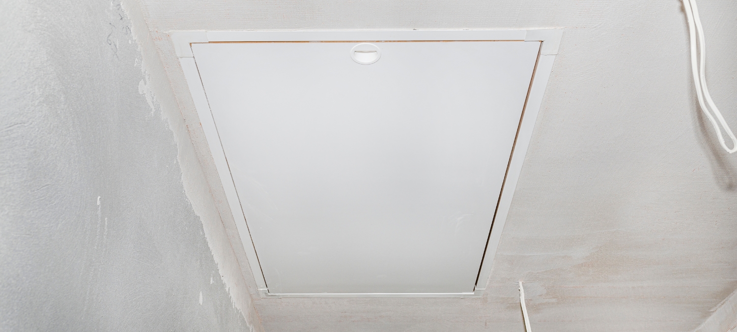 A gap in an attic hatch.