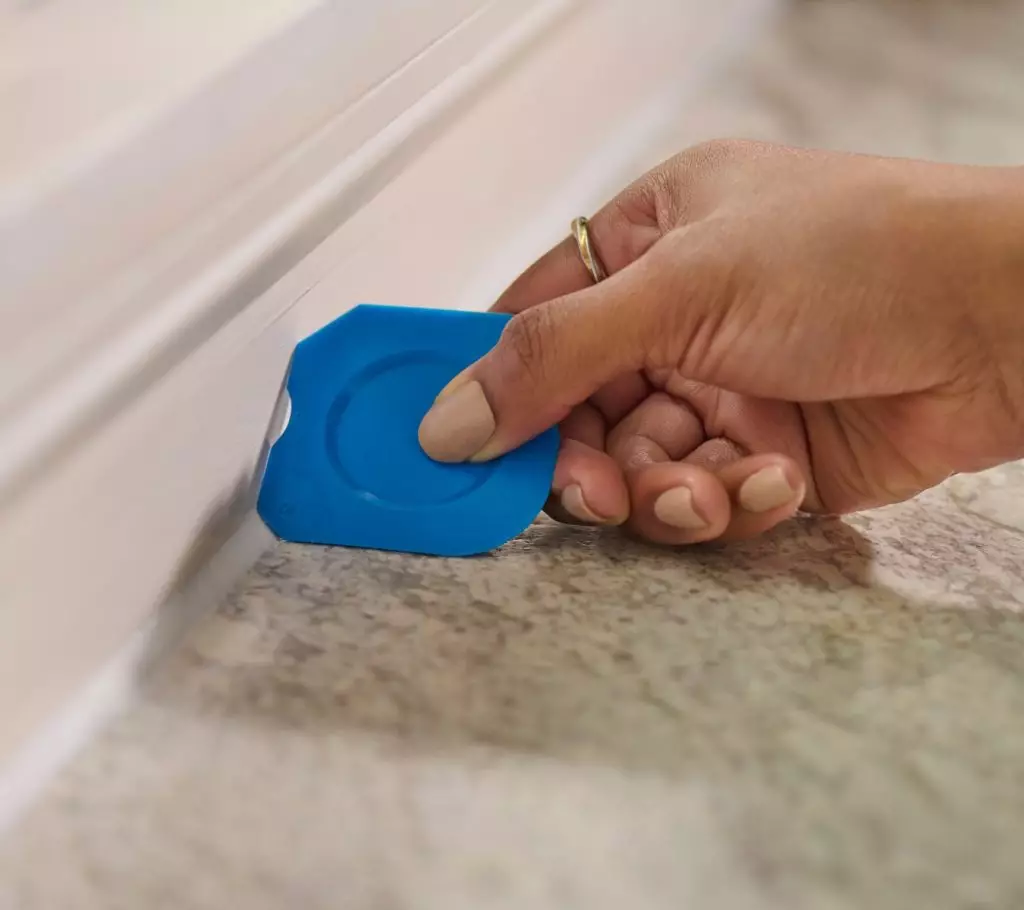 A photo of GE’s Sealant Smoothing Tool.
