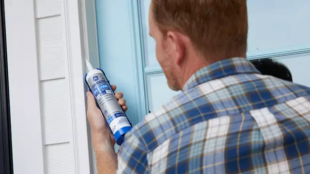 watch How to Seal Around the Exterior of a Door Properly tutorial video